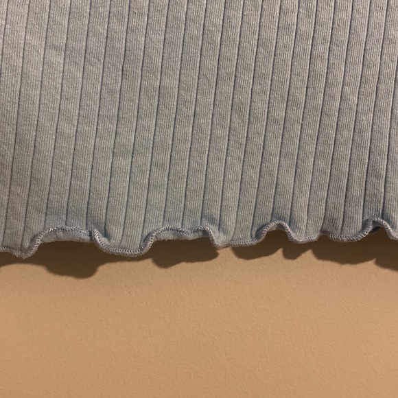 Adorable Blue Lettuce Trim Crop - Picture 2 of 2